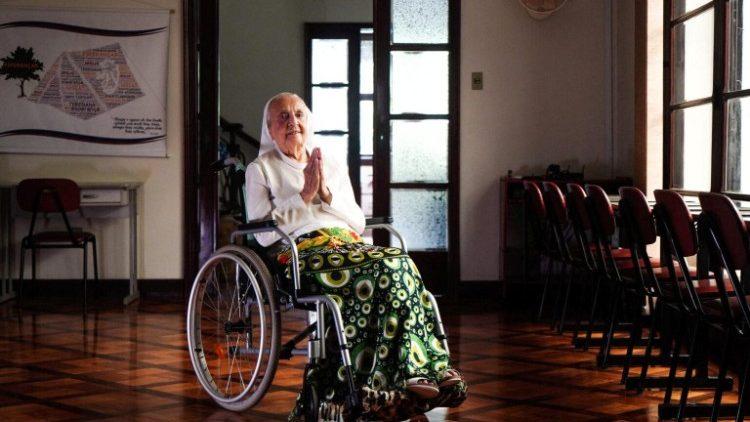 Nữ tu Brazil, cao tuổi nhất thế giới qua đời ở tuổi 116